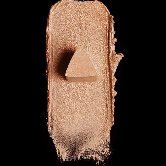 🆕 NIB💕 Hourglass Vanish Highlighting Stick 🍃 - Picture 4 of 8